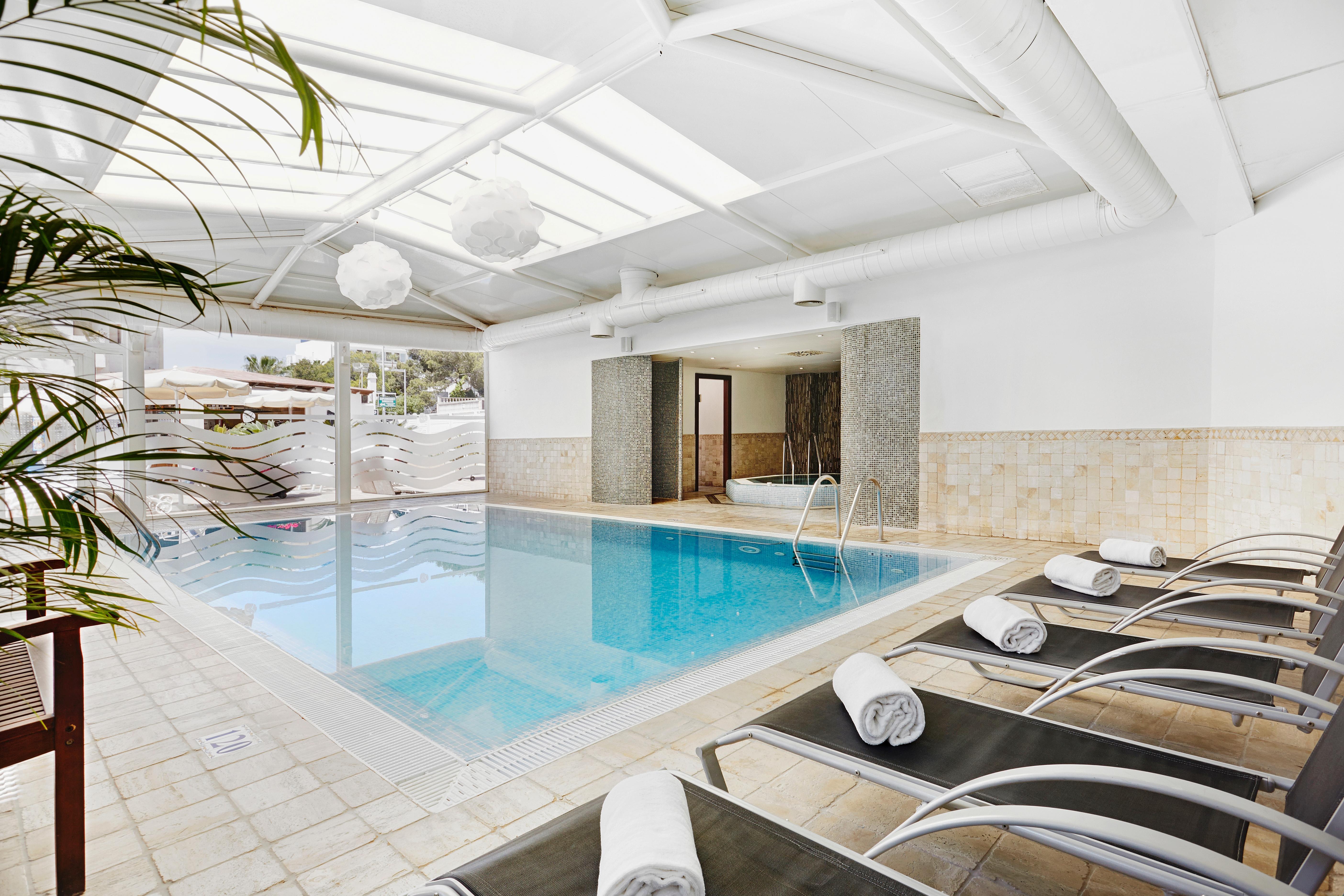 Grupotel Acapulco Playa - Adults Only Playa de Palma  Bagian luar foto
