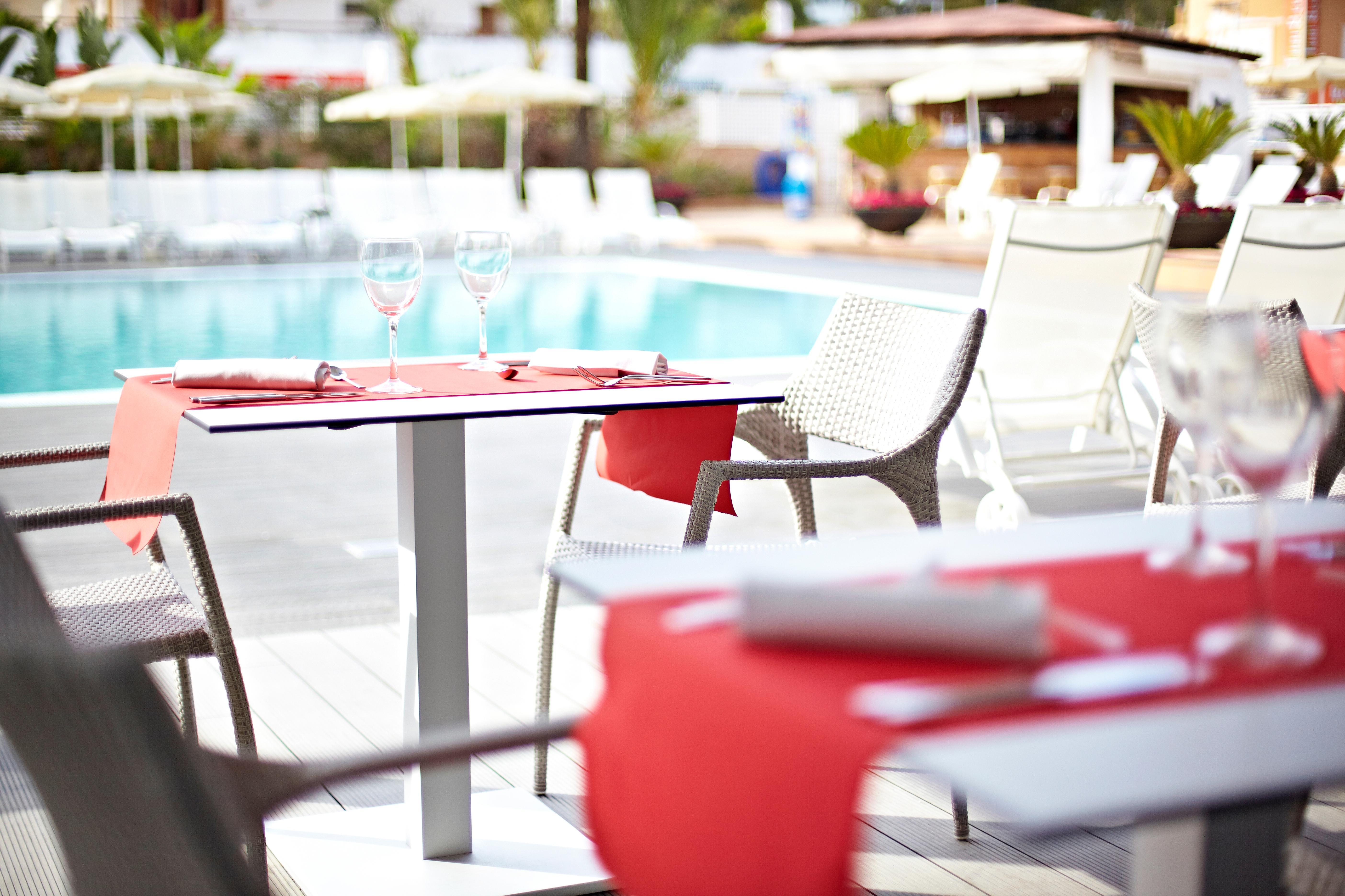 Grupotel Acapulco Playa - Adults Only Playa de Palma  Bagian luar foto
